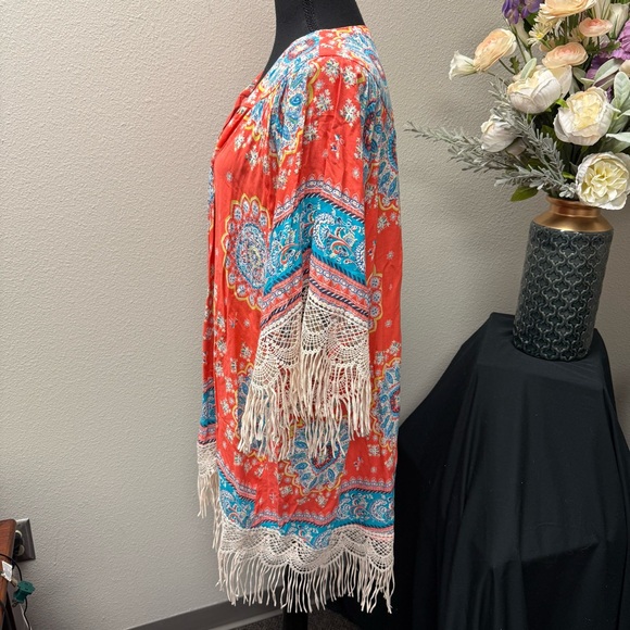 Umgee USA M/L Boho Coral Kimono with Crochet Fringe Trim Festival Layering Top - Picture 2 of 7
